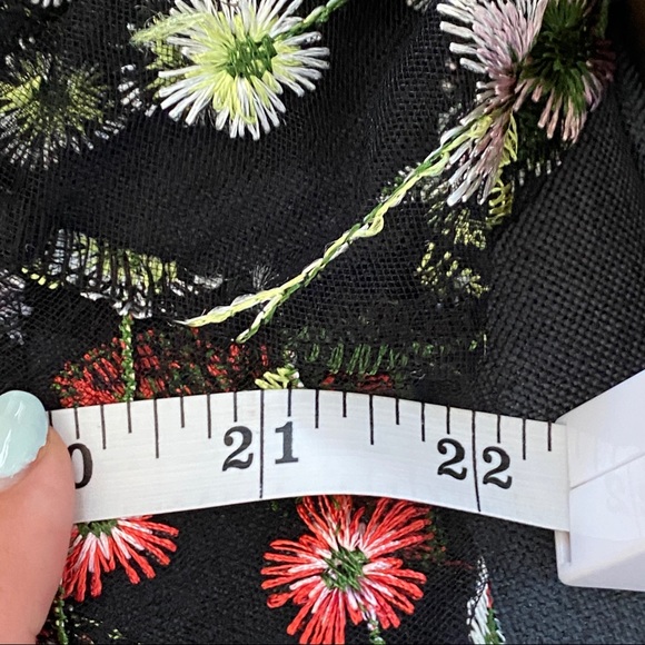 Chris McLaughlin Floral Mesh Dress Topper Size Medium NEW WITH TAGS - Picture 10 of 10
